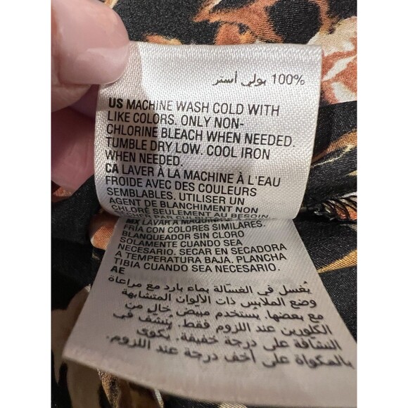 I.N.C International Concepts, Long Sleeve Polyester, Floral Top Blouse size smal - Picture 7 of 7